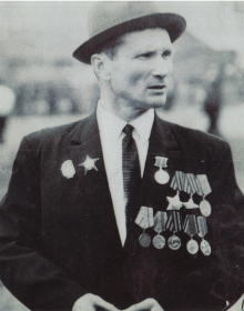 Виктор Яковлевич Александров.